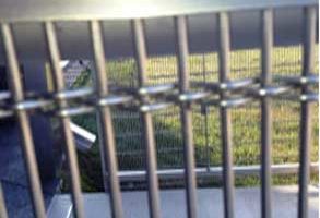 metal railing mesh